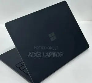 New Laptop Microsoft Surface 8GB Intel Core I5 SSD 256GB