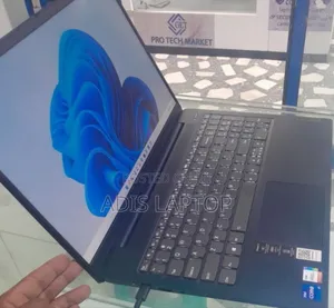 New Laptop Lenovo IdeaPad Flex 15 12GB Intel Core I7 SSD 512GB