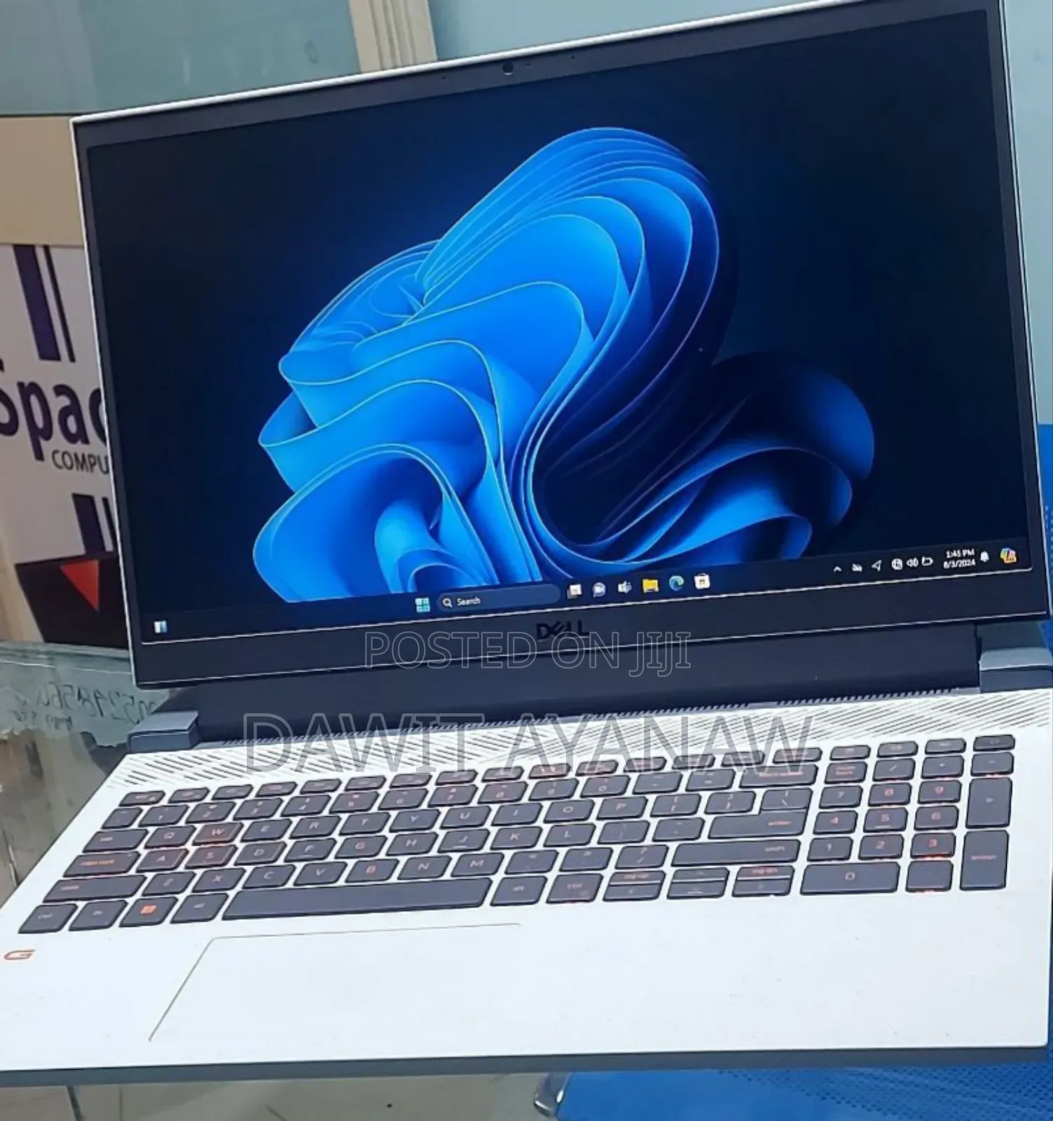 New Laptop Dell 16GB AMD Ryzen 5 SSD 512GB