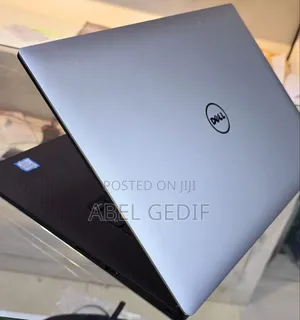 New Laptop Dell XPS 15 32GB Intel Core I7 SSD 512GB