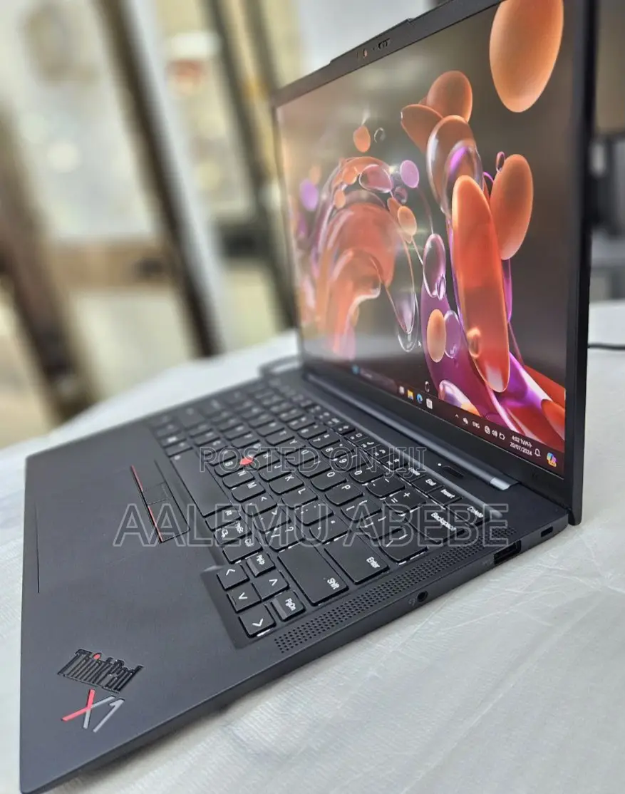 New Laptop Lenovo ThinkPad X1 Carbon 16GB Intel Core I7 SSD 512GB