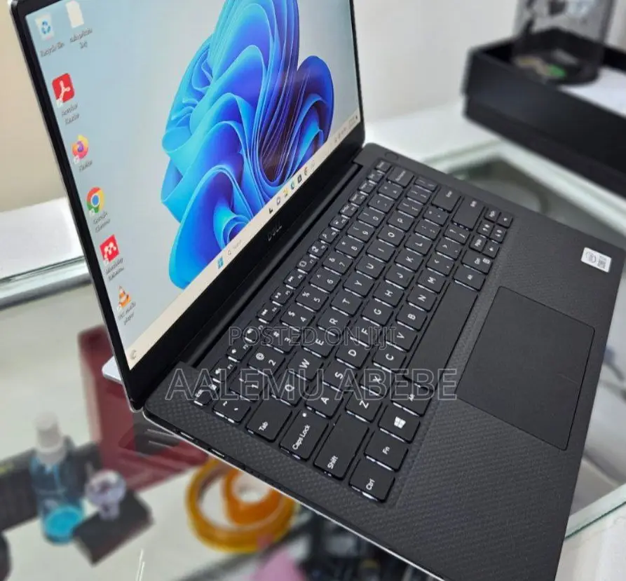 New Laptop Dell XPS 13 16GB Intel Core I7 SSD 512GB