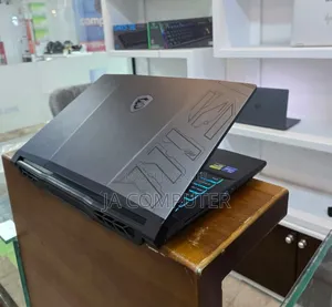 New Laptop MSI Pulse GL66 16GB Intel Core I7 SSD 1T