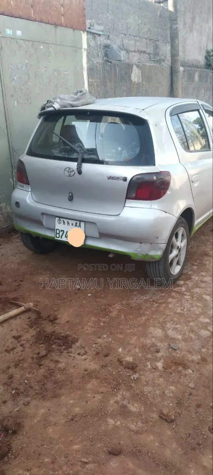 Toyota Vitz 1999 Silver
