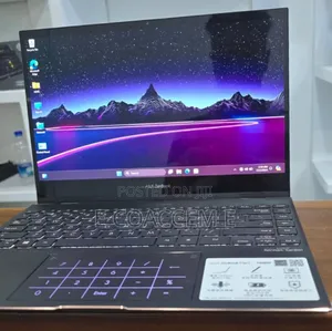 New Laptop Asus 16GB Intel Core I7 SSD 1T