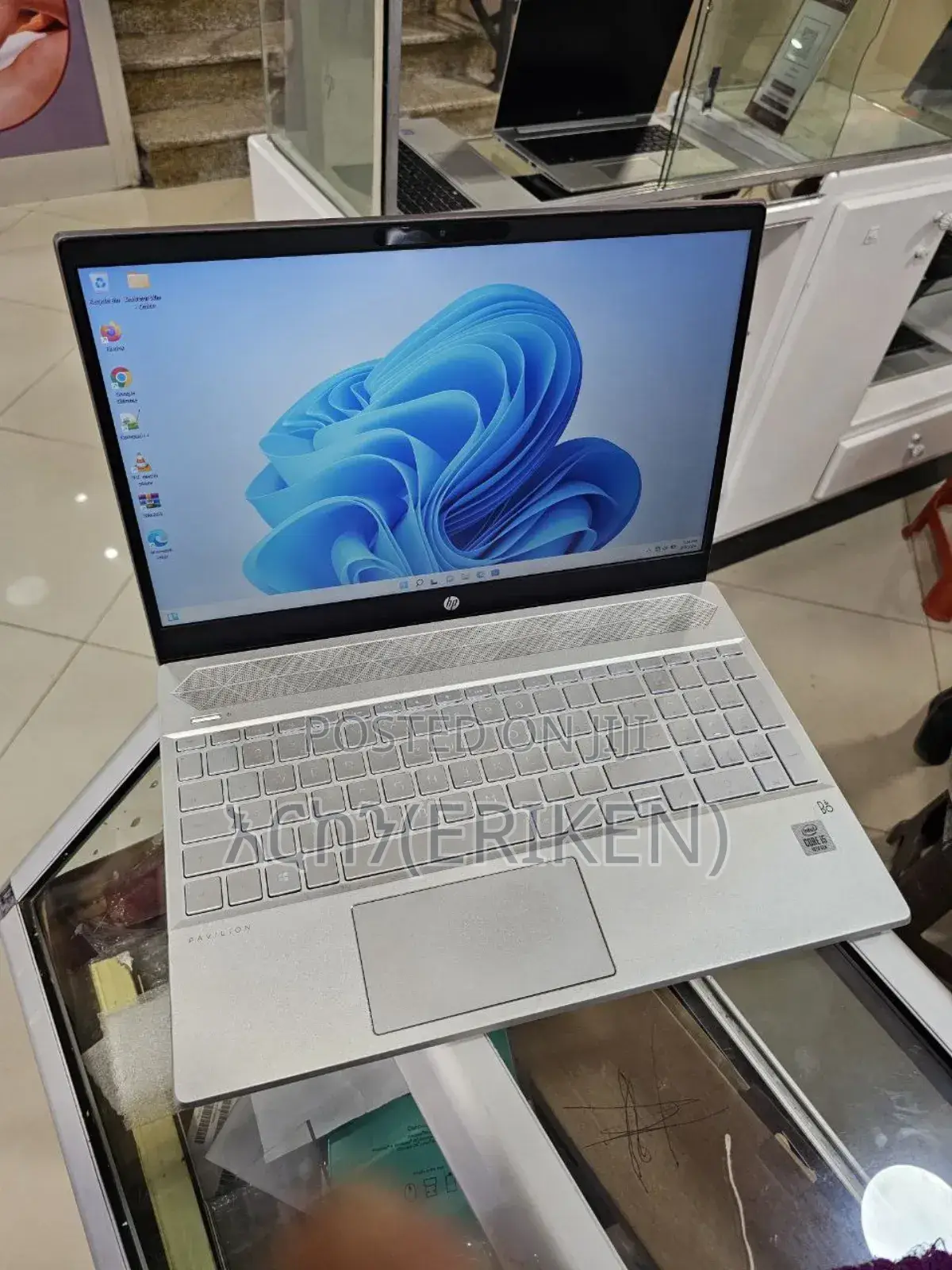 New Laptop HP Pavilion 15 16GB Intel Core I5 SSD 256GB