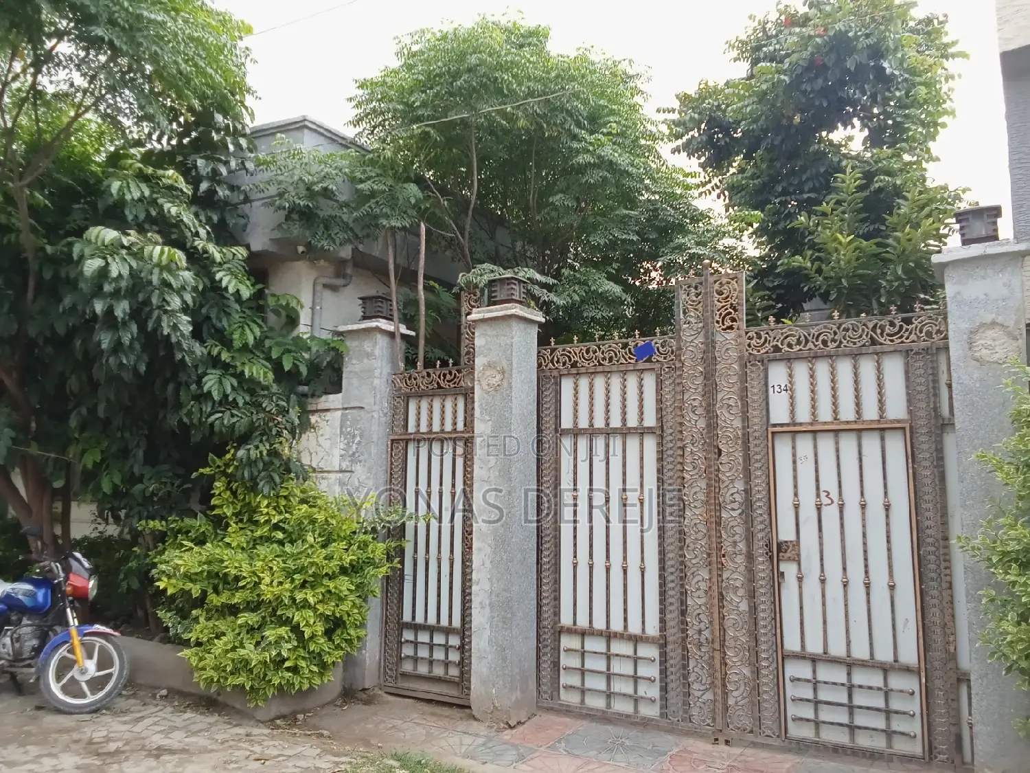 Furnished 7bdrm House in Dukem/ዱከም, East Shewa for sale