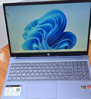New Laptop HP Pavilion 15 8GB AMD Ryzen 5 SSD 512GB
