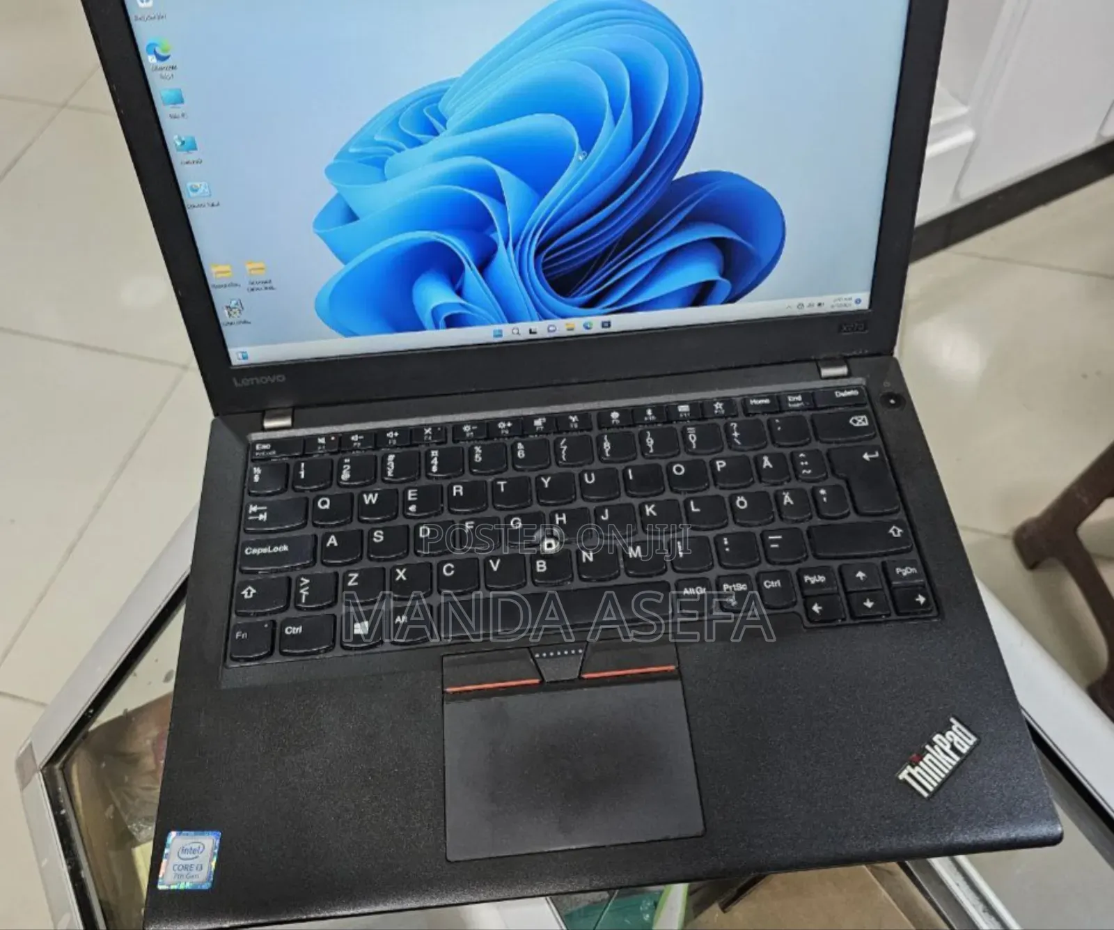 New Laptop Lenovo ThinkPad Yoga 8GB Intel Core I3 SSD 256GB