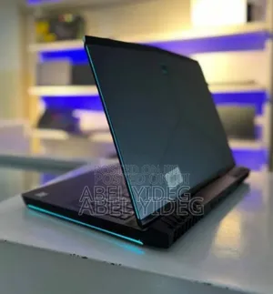 New Laptop Alienware M17x R2 16GB Intel Core i7 HDD+SSD 1T