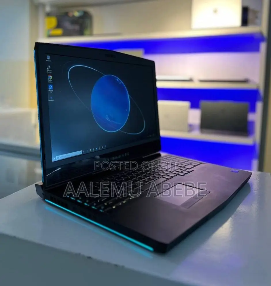 New Laptop Alienware M17x R2 16GB Intel Core I7 SSD 512GB