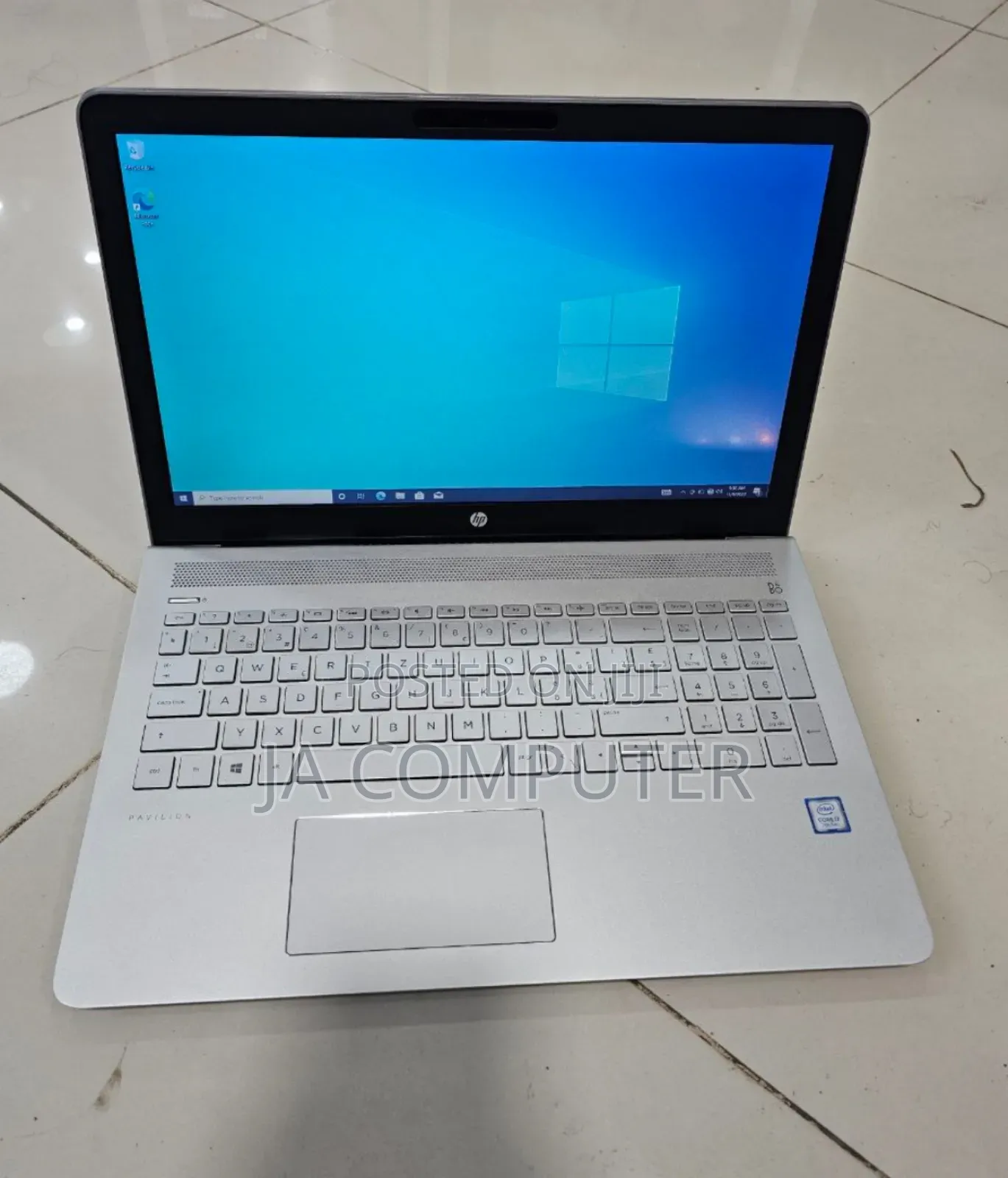 New Laptop HP Pavilion 15 8GB Intel Core I7 SSD 256GB