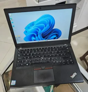 Photo - New Laptop Lenovo ThinkPad X270 8GB Intel Core I3 SSD 256GB