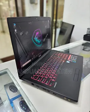 New Laptop MSI GF63 8GB Intel Core I7 SSD 1T