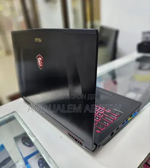 New Laptop MSI GF63 8GB Intel Core I7 SSD 1T