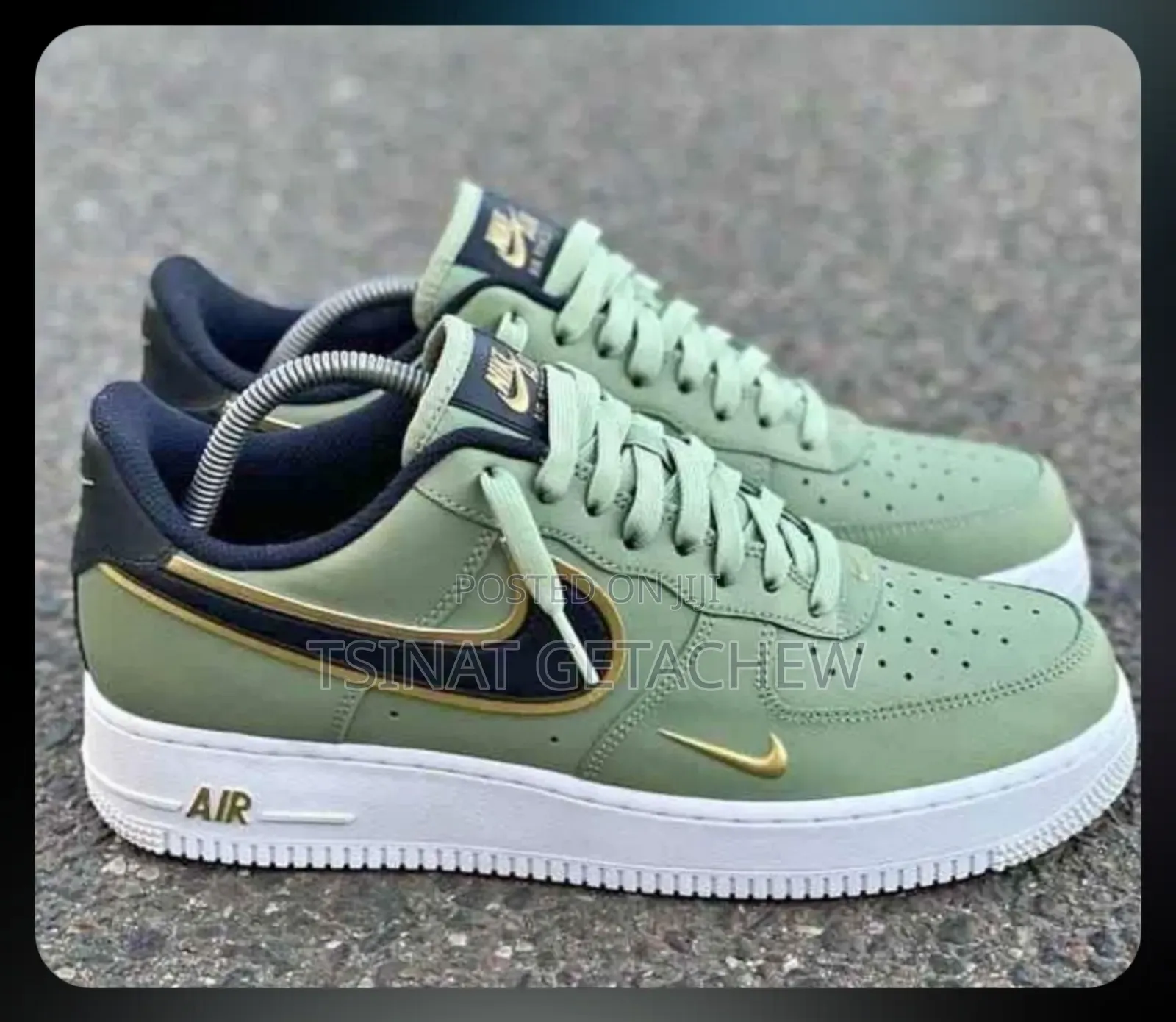 NIKE Air Force 1 Green Sneakers