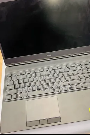 Photo - New Laptop Dell Precision 15 7550 16GB Intel Core I7 SSD 512GB