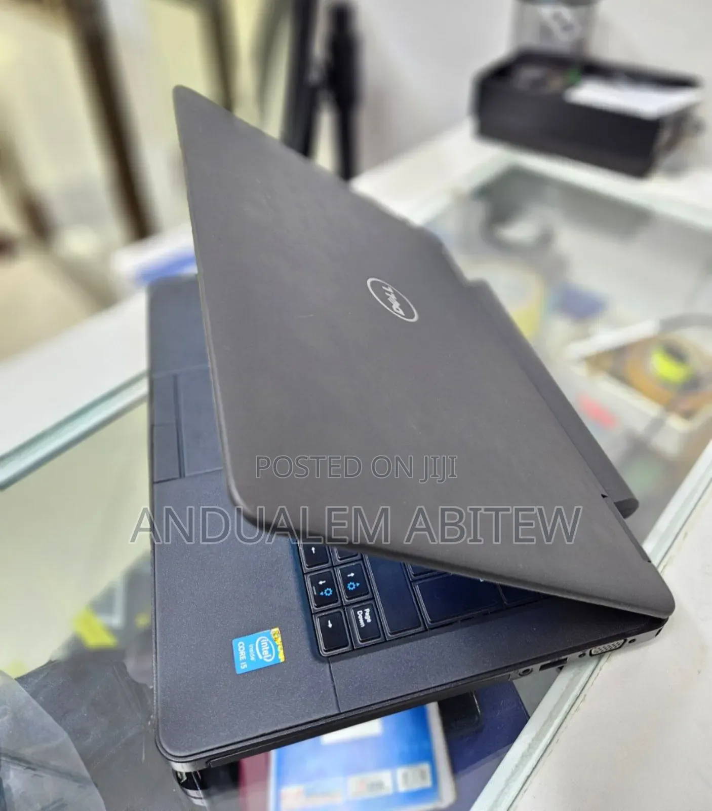 New Laptop Dell Latitude 5310 8GB Intel Core I5 HDD 500GB