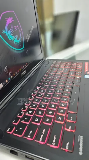 New Laptop MSI GF63 8GB Intel Core I7 HDD+SSD 1.5T