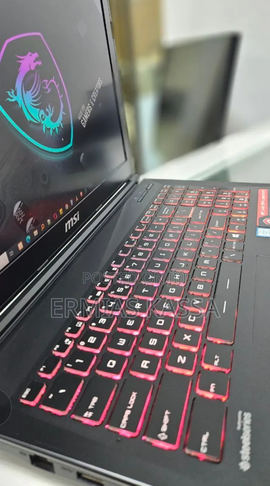 New Laptop MSI GF63 8GB Intel Core I7 HDD+SSD 1.5T