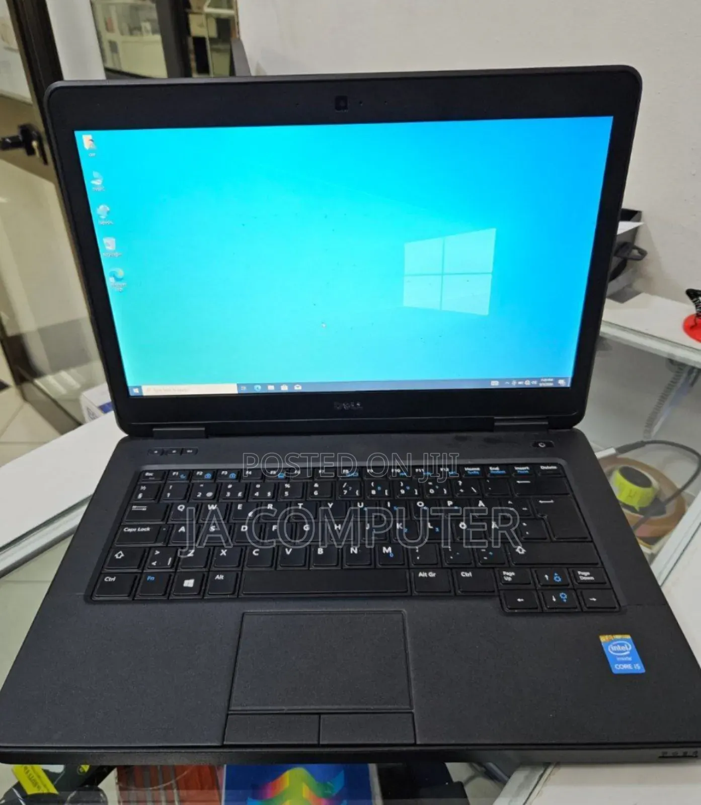 New Laptop Dell G15 5511 8GB Intel Core I5 HDD 500GB