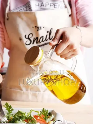 1pc Kitchen Oil Bottle