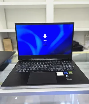 New Laptop HP Omen 17 16GB Intel Core I7 SSD 512GB