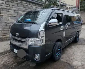 Photo - Toyota Grand HiAce 2007 Black