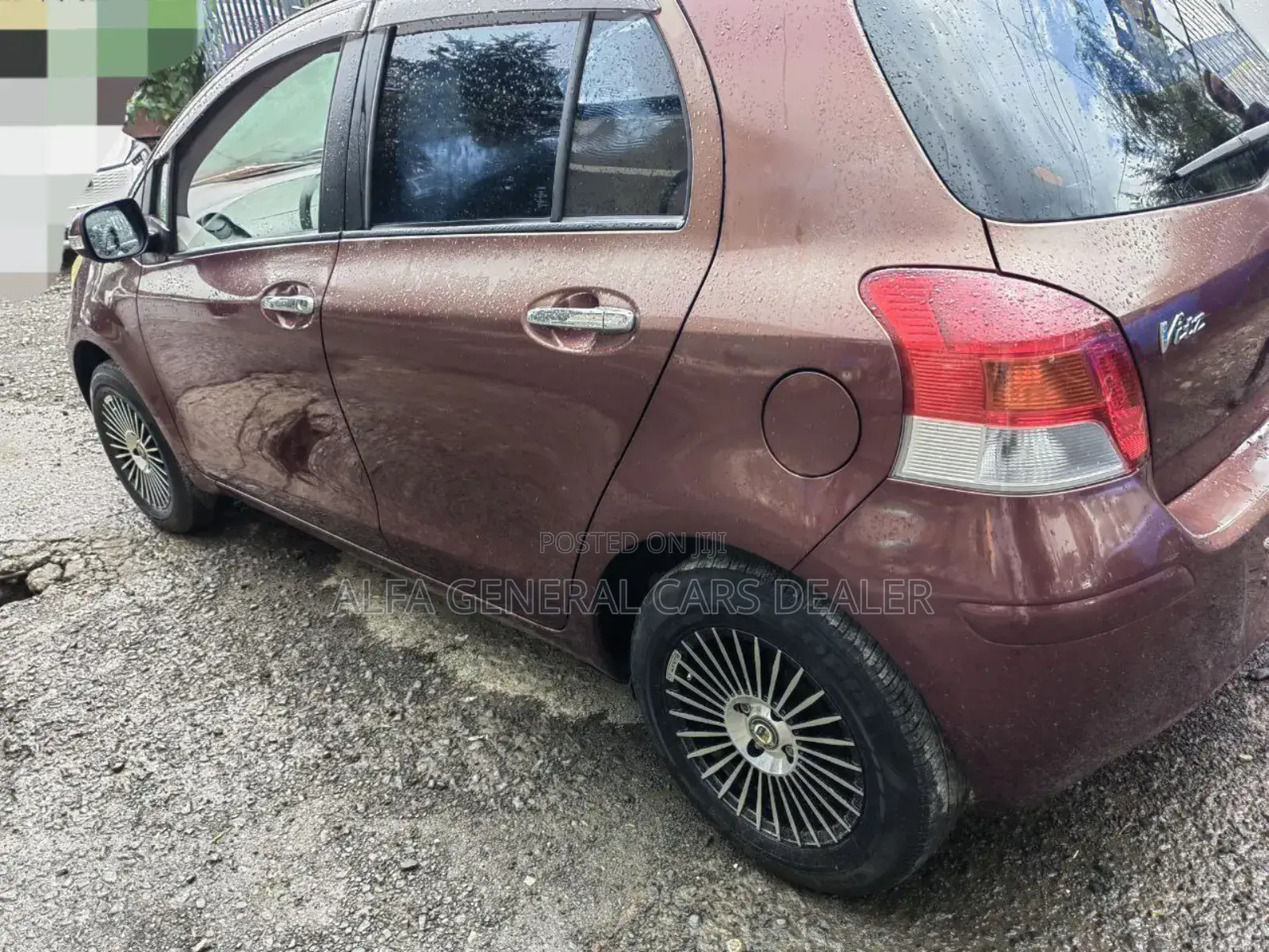 Toyota Yaris 2010 Burgundy