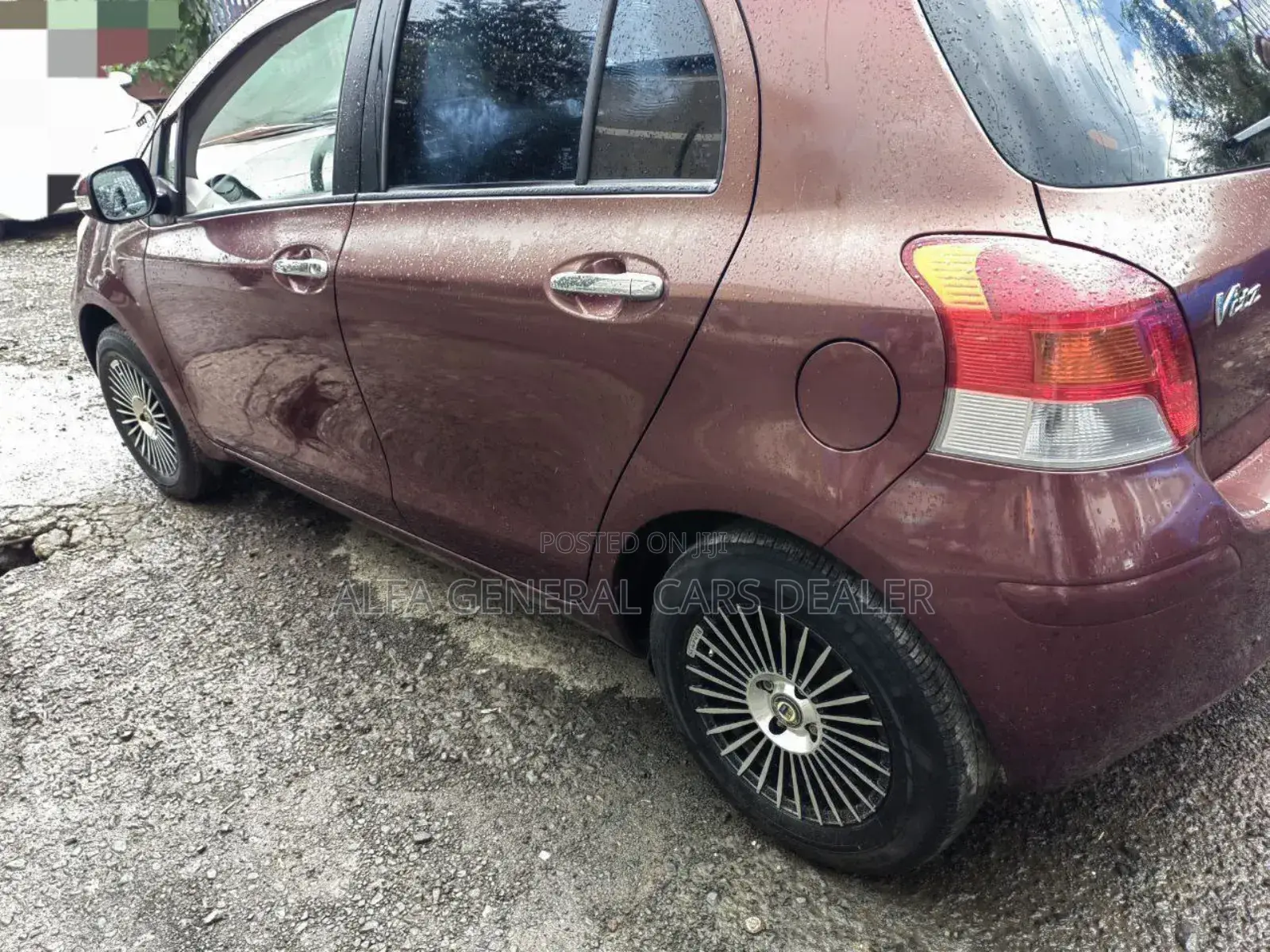 Toyota Yaris 2010 Burgundy