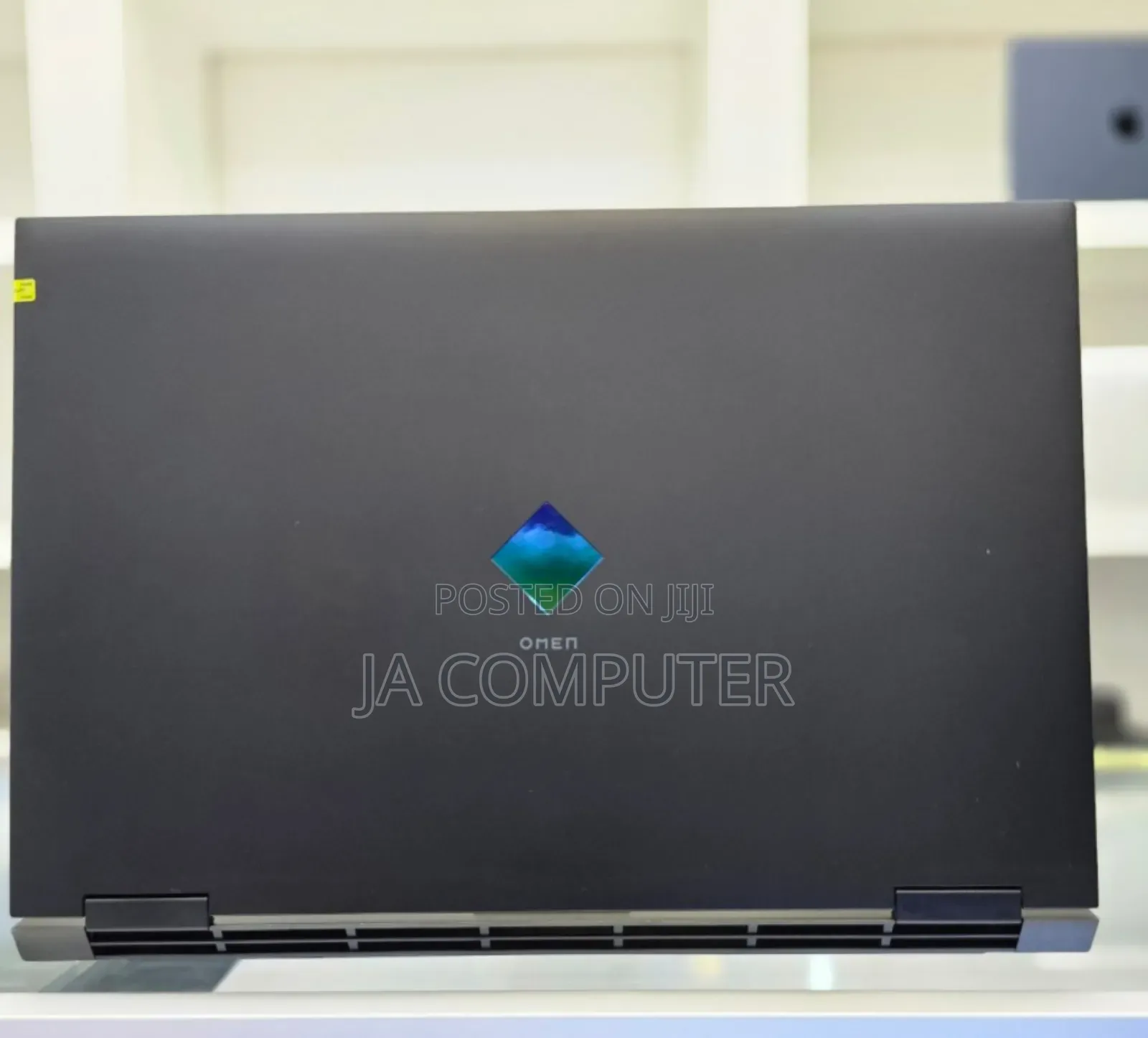 New Laptop HP Omen 17 16GB Intel Core I7 SSD 512GB