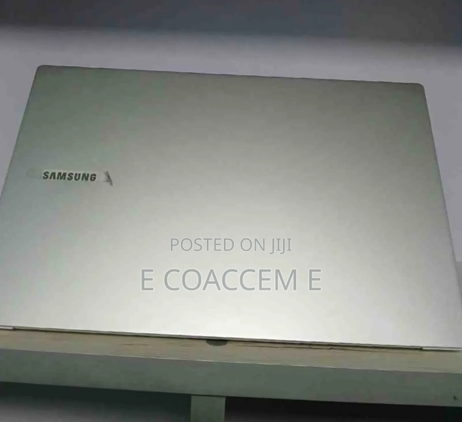 New Laptop Samsung 8GB Intel Core I5 SSD 256GB