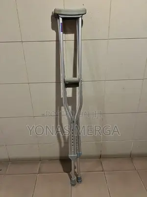 Crutches/Cranch/Push-Button Height Can Be Adjusted Easily