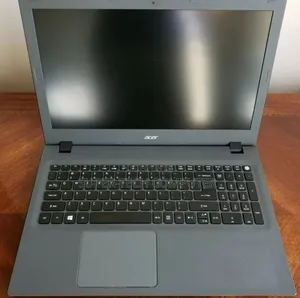 New Laptop Acer Aspire E5-573 4GB Intel Core I3 HDD 320GB