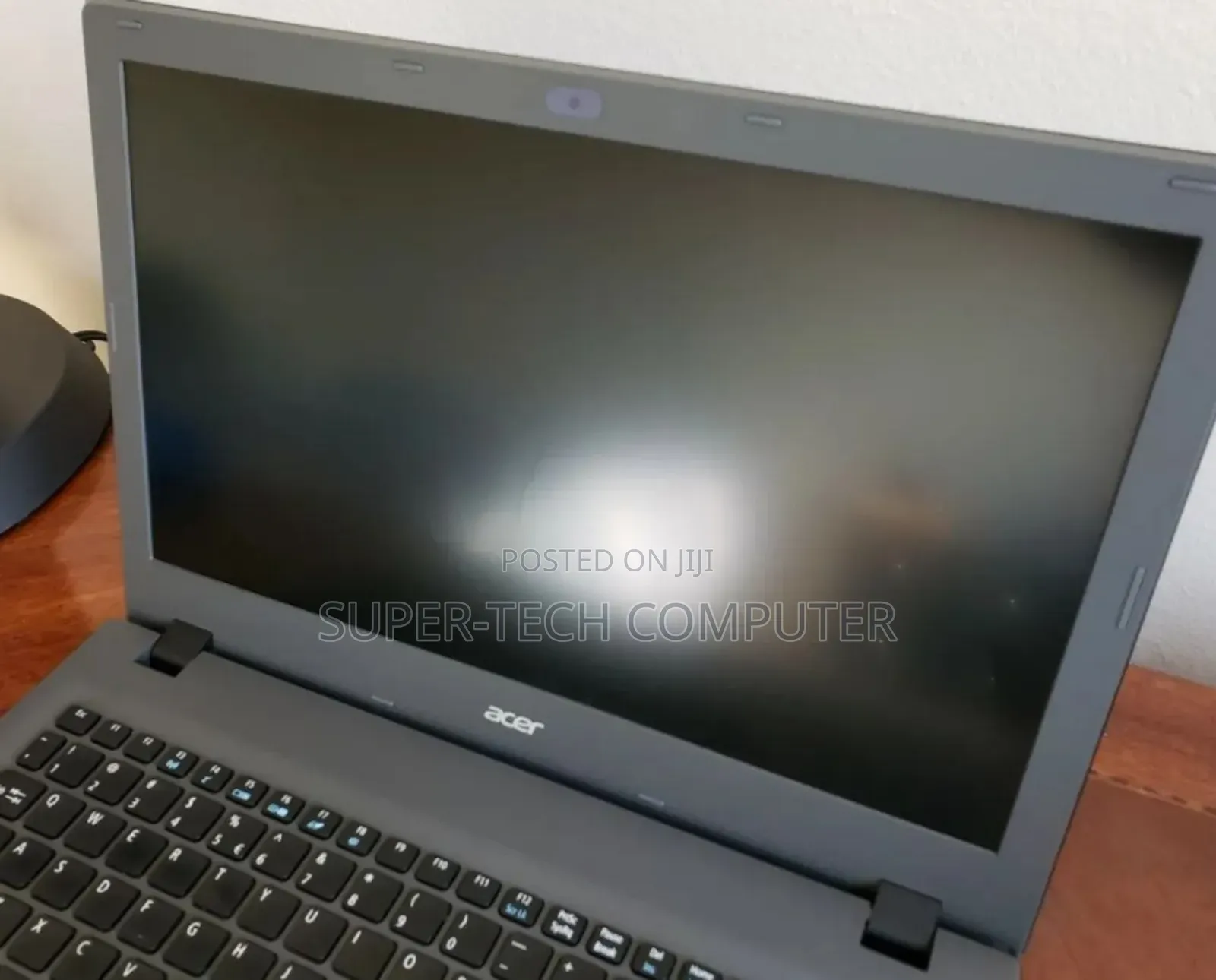 New Laptop Acer Aspire E5-573 4GB Intel Core I3 HDD 320GB