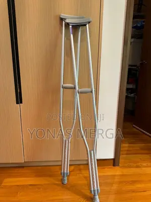 Photo - ክራንች//Armpit Crutches
◆ Material: Stainless Steel