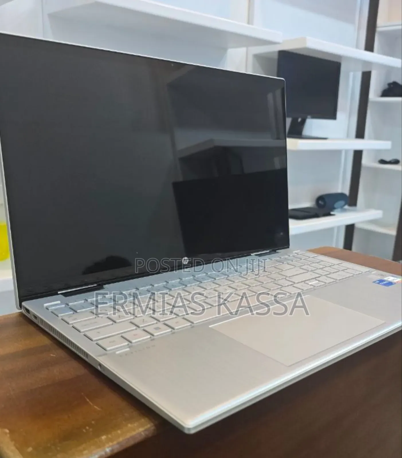 New Laptop HP Pavilion X360 15t 8GB Intel Core I5 SSD 512GB