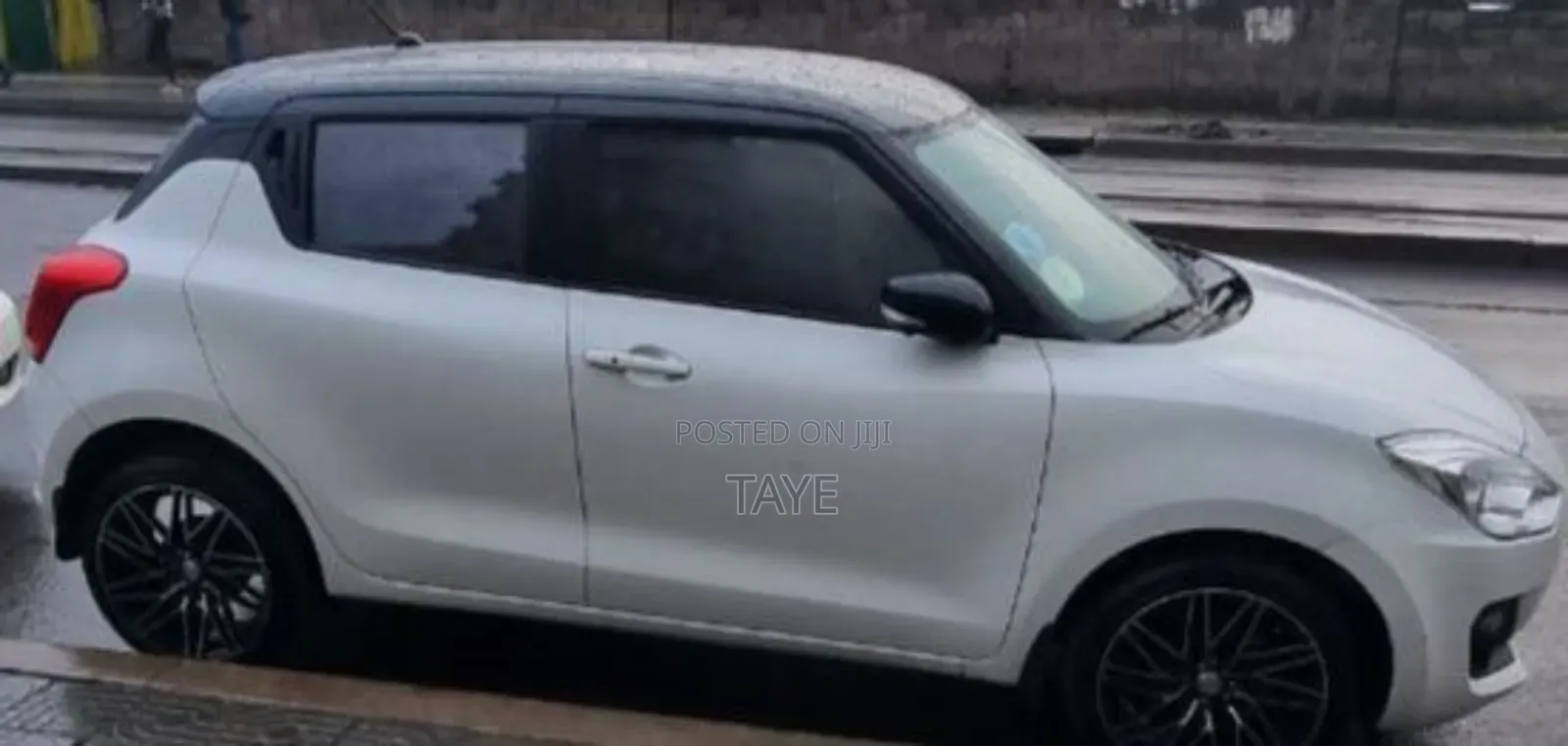 Suzuki Swift 2022 White