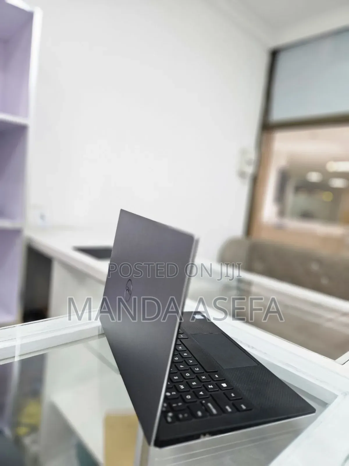 New Laptop Dell XPS 13 8GB Intel Core I7 SSD 512GB