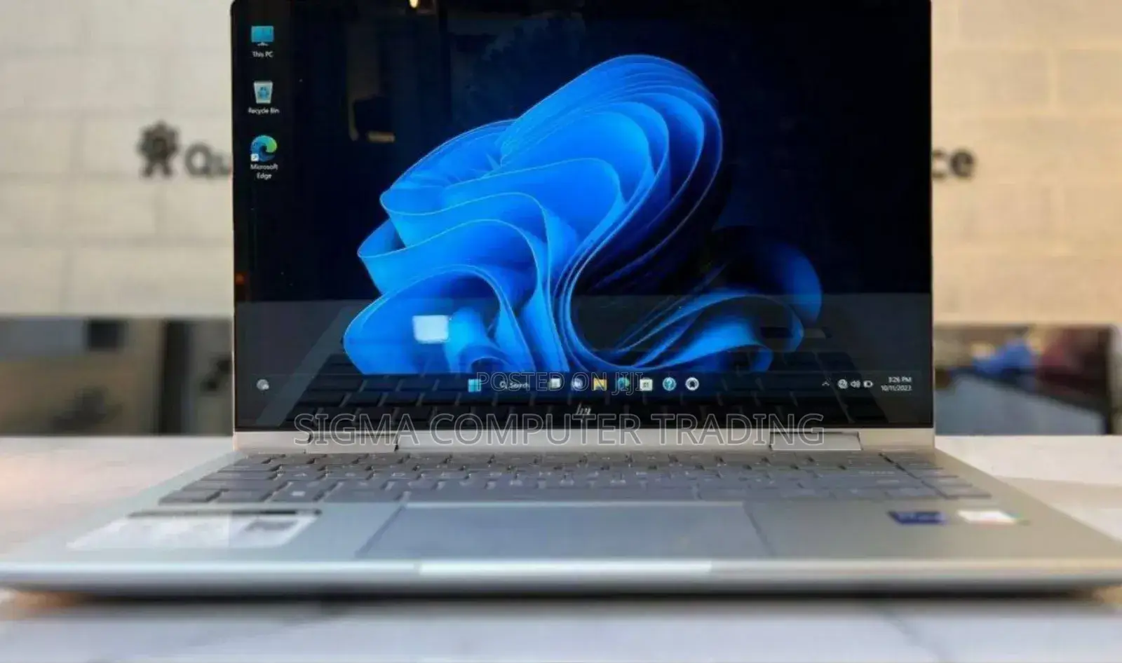 New Laptop HP Envy X360 16GB Intel Core I7 SSD 1T