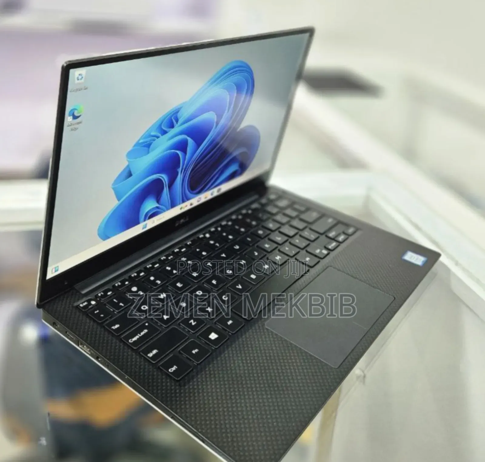 New Laptop Dell XPS 15 8GB Intel Core I7 SSD 512GB