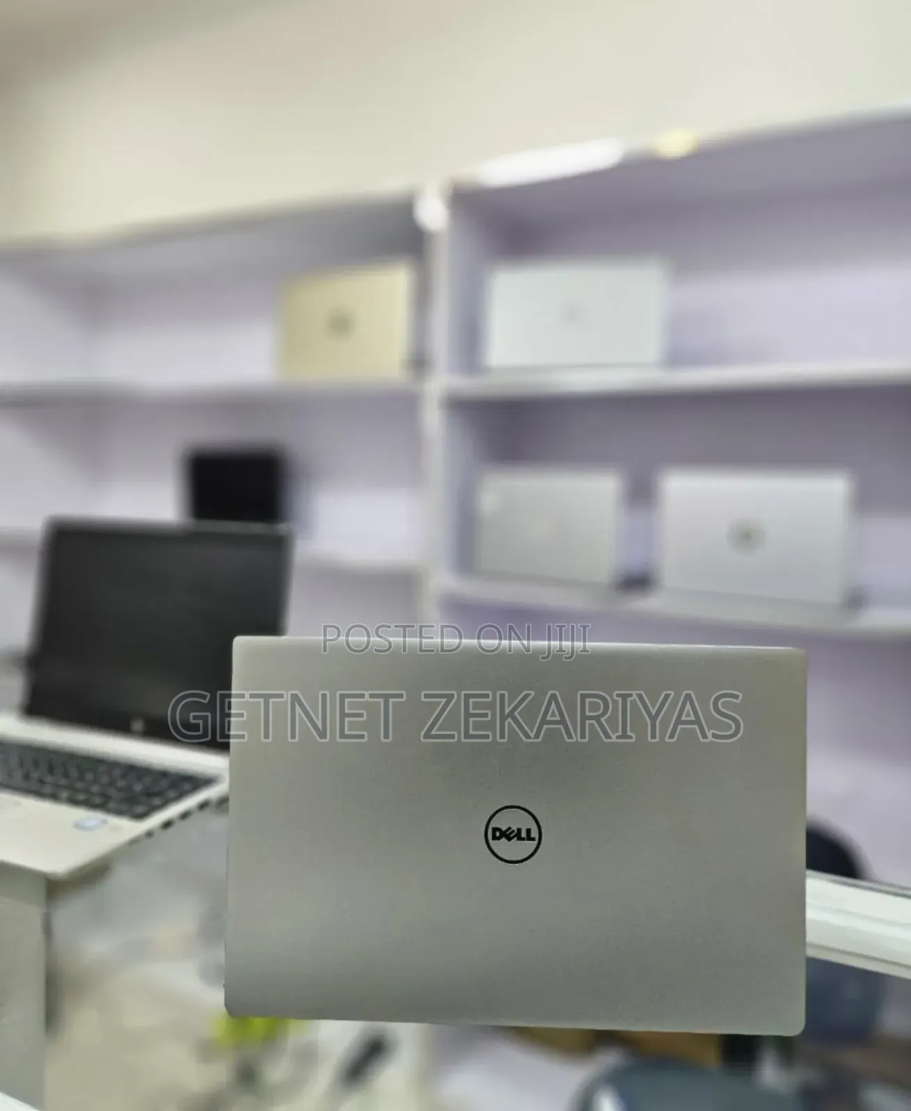 New Laptop Dell XPS 13 8GB Intel Core I7 SSD 512GB
