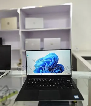 New Laptop Dell XPS 13 8GB Intel Core I7 SSD 512GB