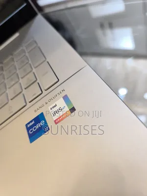 New Laptop HP Envy 17 16GB Intel Core I7 SSD 1T