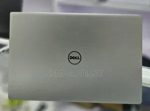 New Laptop Dell XPS 15 8GB Intel Core I7 SSD 512GB