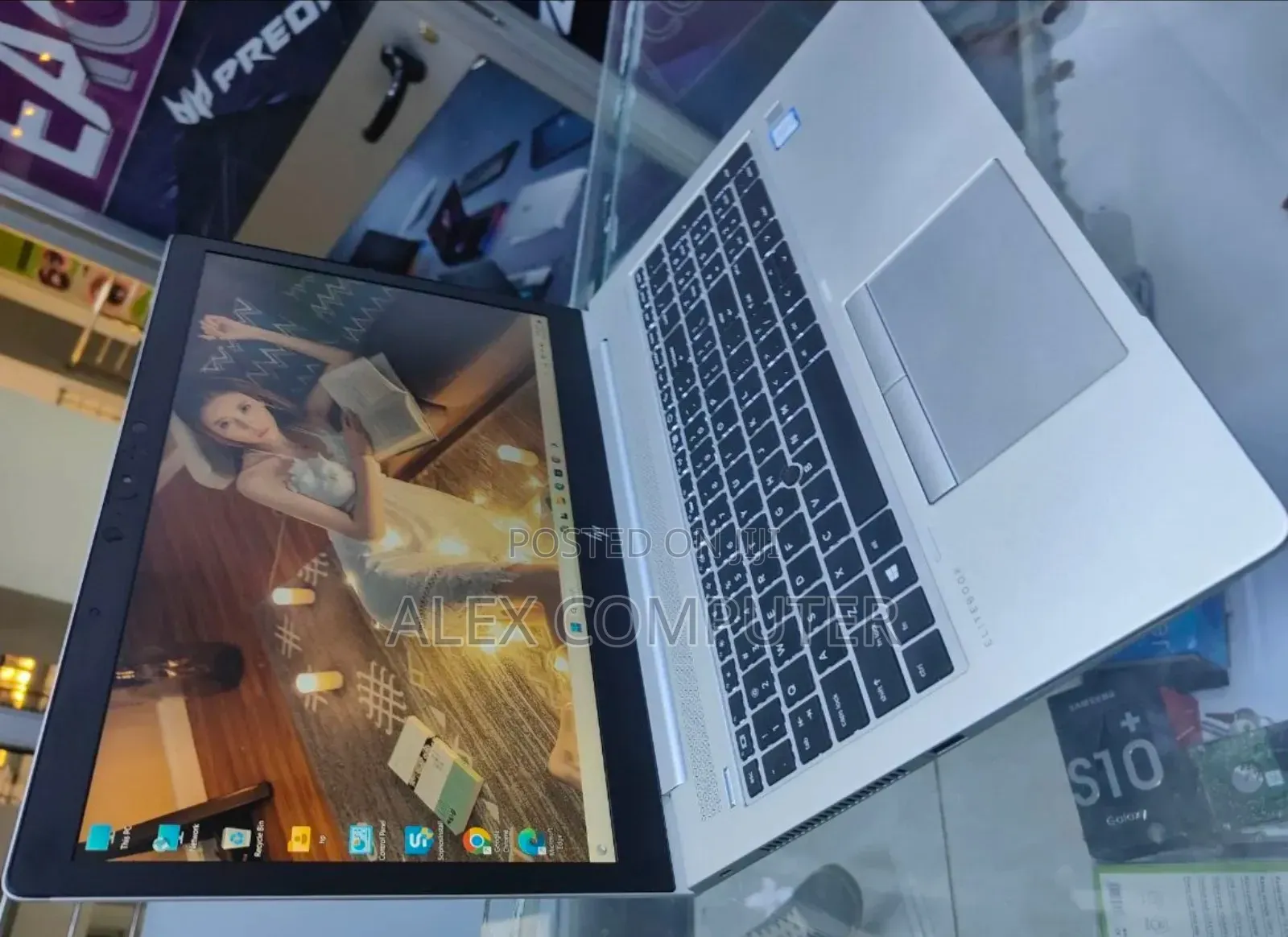 New Laptop HP EliteBook 850 8GB Intel Core I7 SSD 512GB