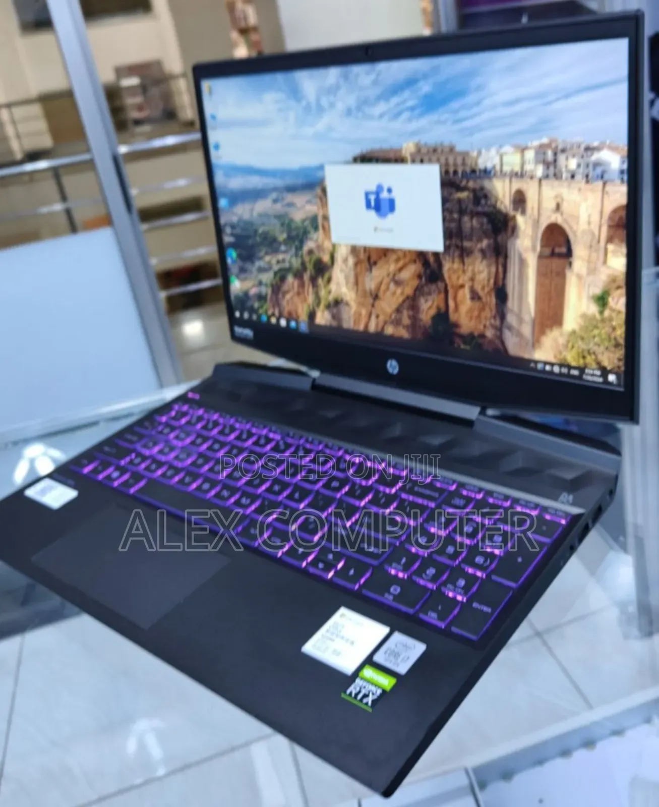 New Laptop HP Pavilion 15 16GB Intel Core I7 SSD 1T