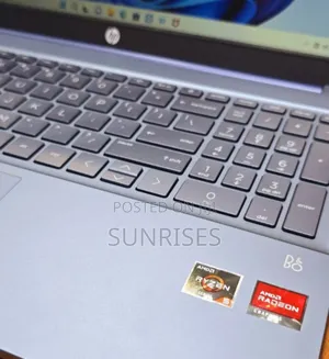 New Laptop HP Pavilion 15 8GB AMD Ryzen 5 SSD 512GB