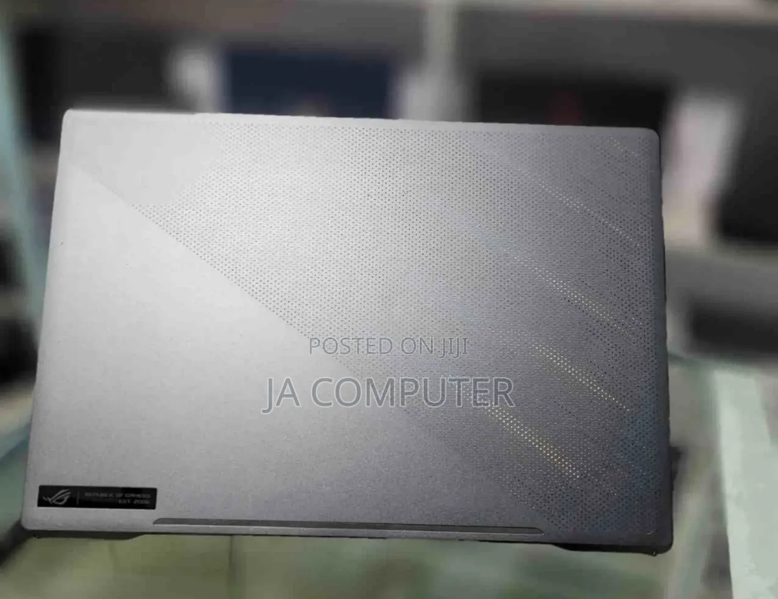 New Laptop Asus ROG Zephyrus (GX501) 16GB AMD Ryzen 9 SSD 512GB