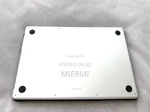 New Laptop Apple MacBook Pro 2023 M2 32GB Apple M2 SSD 512GB